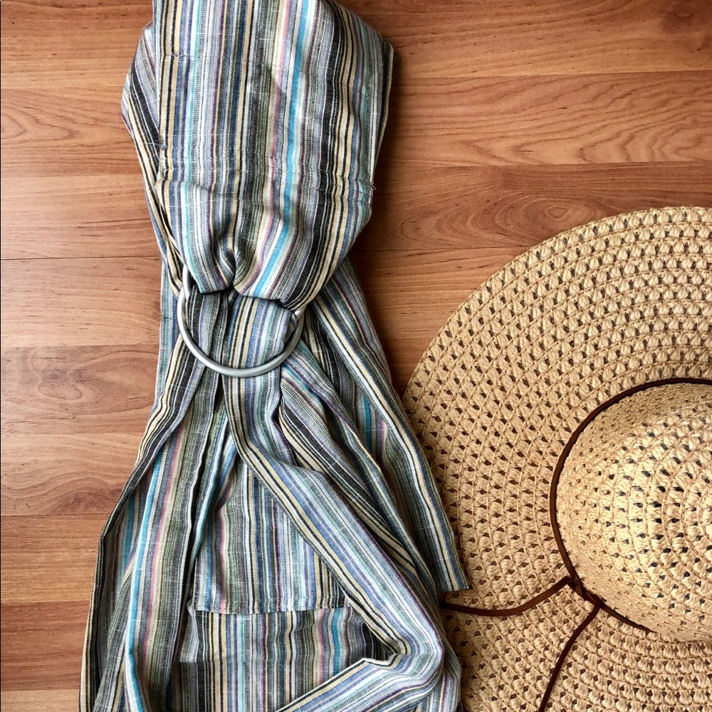 Ring Sling Baby Carrier w/ Metal Rings - Picture 3 of 5